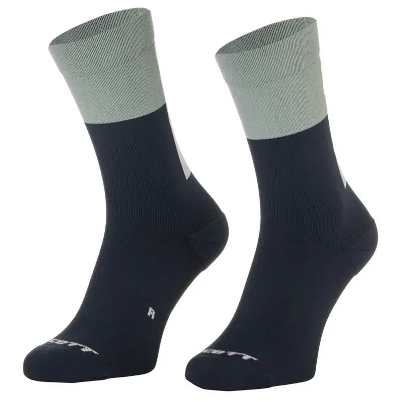 Scott Block Stripe Crew Sock in Dark Blue/Spray Grey