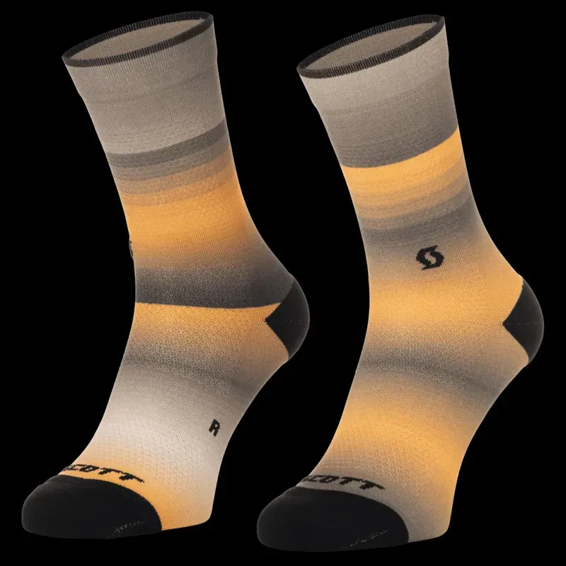 Scott Gradient Stripes Crew Sock in Toast Beige/Gleam Orange