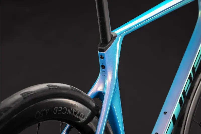 Cube Agree C:62 Pro Road Bike in Dream/Black-7