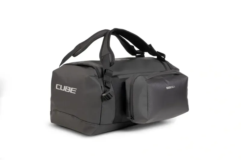 Cube 40-litre Duffle Bag in Black-2