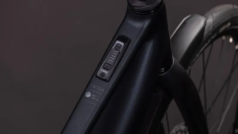 Cube Editor Hybrid Pro 400x FE eHybrid Bike in Coal/Prism-2