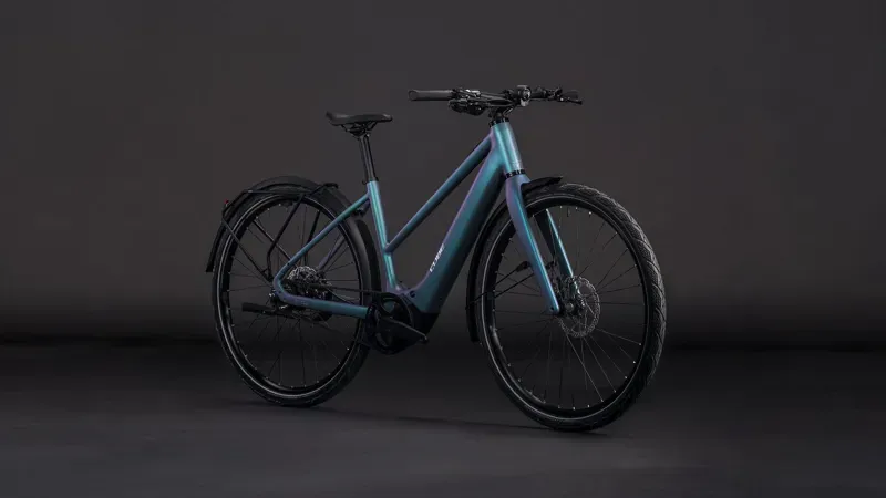 Cube Editor Hybrid SLT 400x FE eHybrid Bike in Smaragd Grey/Prism-1