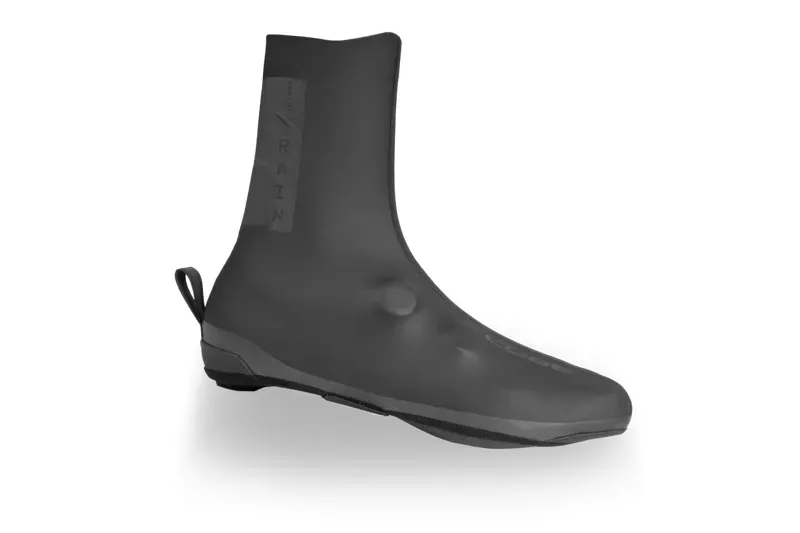 Cube Rain Shoe Cover In Black