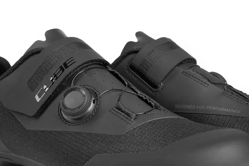 Cube Peak Shoes in Black-4