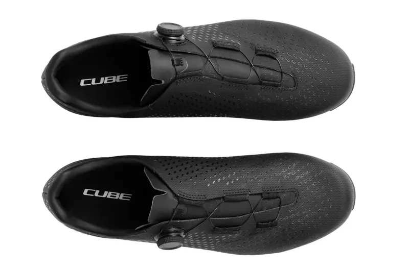 Cube Sydrix Shoes in Black-1