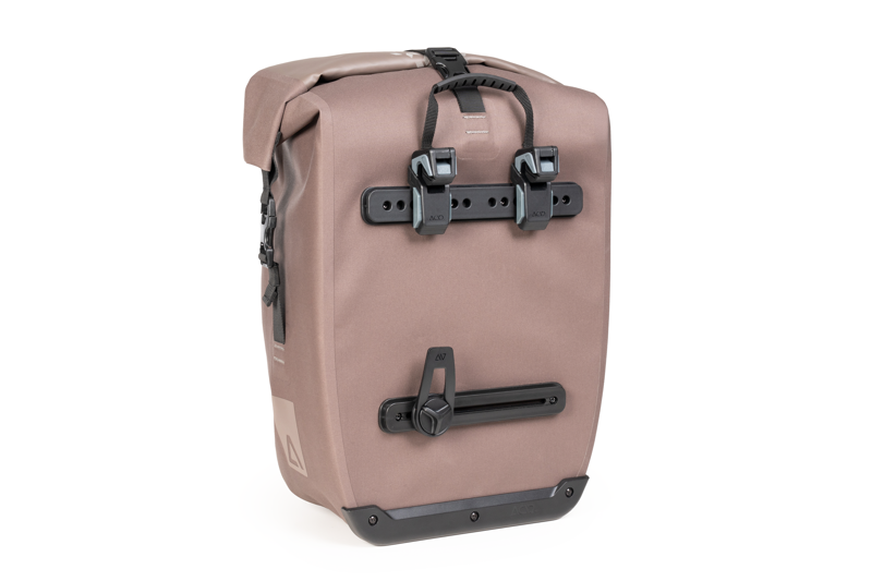 Acid Pure 20/2 SMLink 2.0 Pannier Bag in Cedar-1