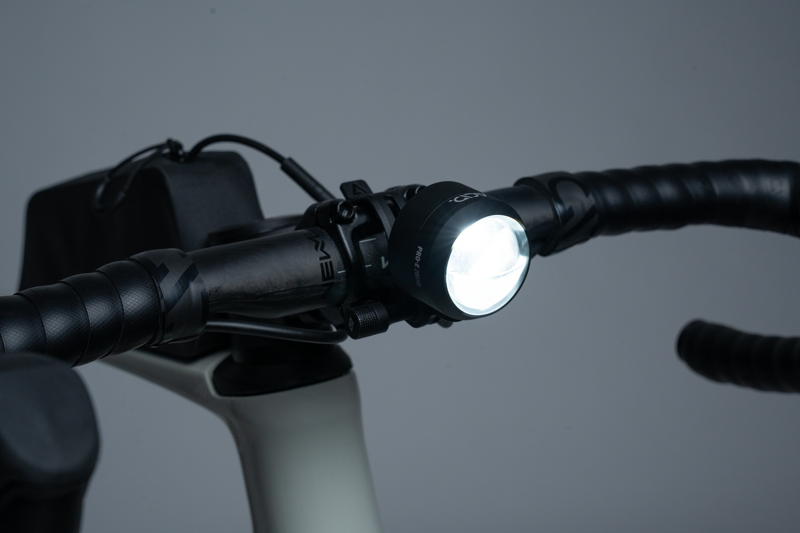Acid Pro-E 200 HB Front Light w/Powerbank in Space Grey/Black-8