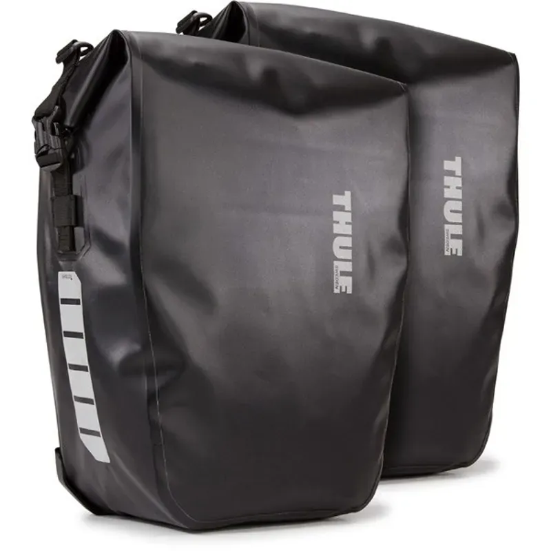 Thule Shield Pannier Bags 13L in Black -2